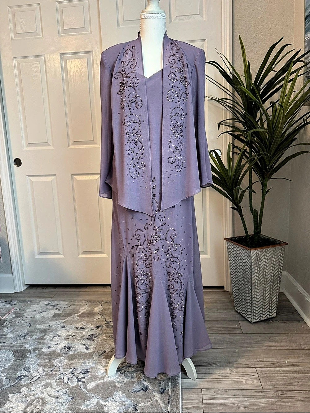R&M Richards 2-piece Lavender Beaded Jacket & Maxi Dress Set Size 10